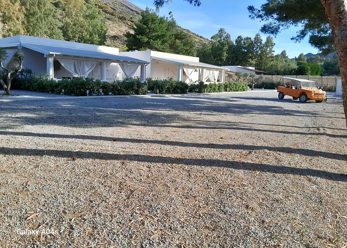 Teia Holiday Apartments
